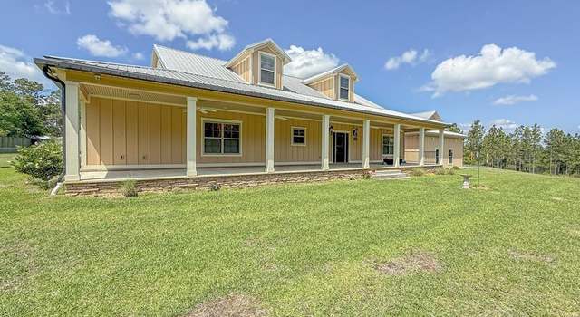 Photo of 9873 Chumuckla Springs Rd, Jay, FL 32565