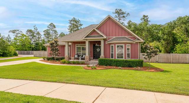 Photo of 8847 Salt Grass Dr, Pensacola, FL 32526