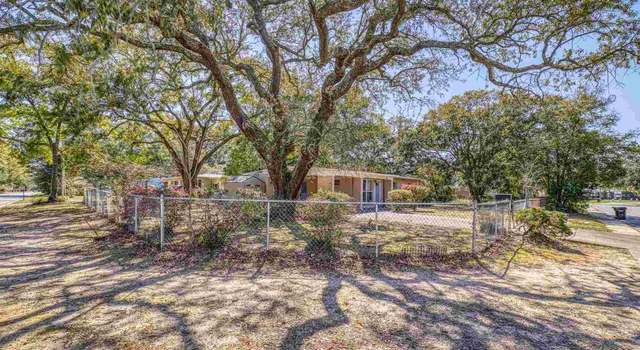 Photo of 601 Woodland Dr, Pensacola, FL 32503