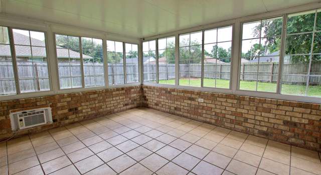 Photo of 4007 Lochmoor Dr, Pensacola, FL 32506