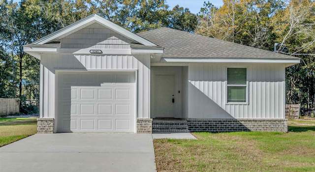 Photo of 3033 N 13th Ave, Milton, FL 32583