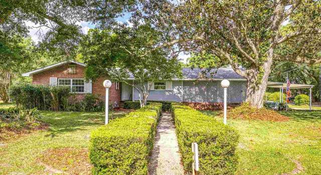 Photo of 9661 Holsberry Rd, Pensacola, FL 32534