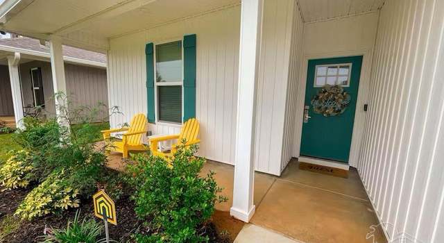 Photo of 5497 Avon Rd, Pensacola, FL 32507