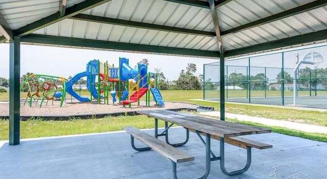 Photo of 5497 Avon Rd, Pensacola, FL 32507