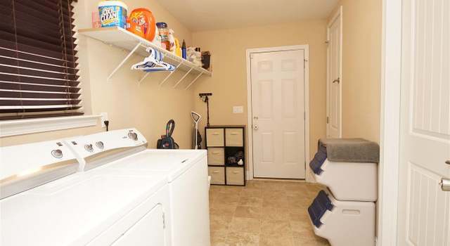 Photo of 9331 Pouder Ln, Navarre, FL 32566