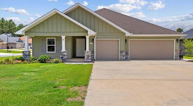 Photo of 8121 Silver Maple Dr, Milton, FL 32583