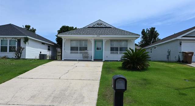 Photo of 5577 Shadow Shore Pl, Gulf Breeze, FL 32563