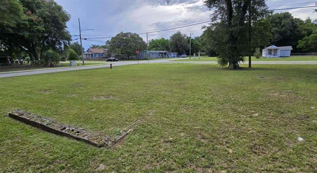 Photo of 300 Anderson St Unit BLK, Pensacola, FL 32503