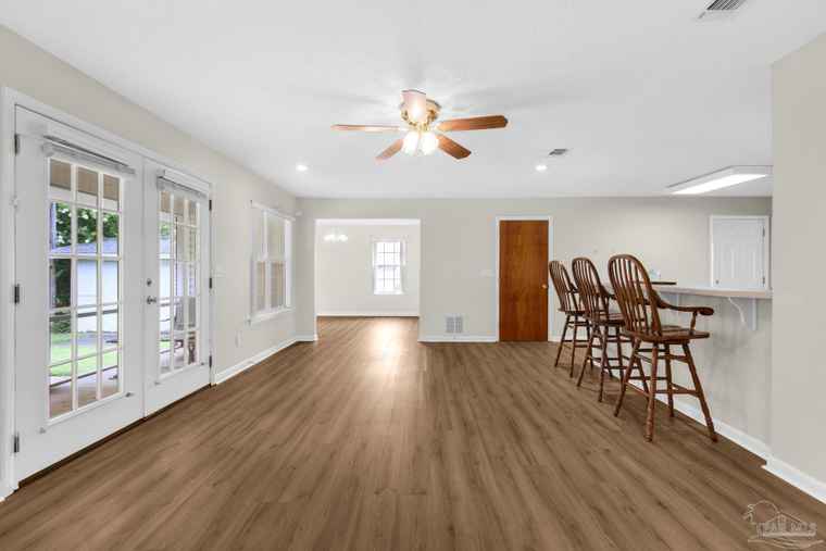 Photo of 3105 E Avery St Pensacola, FL 32503