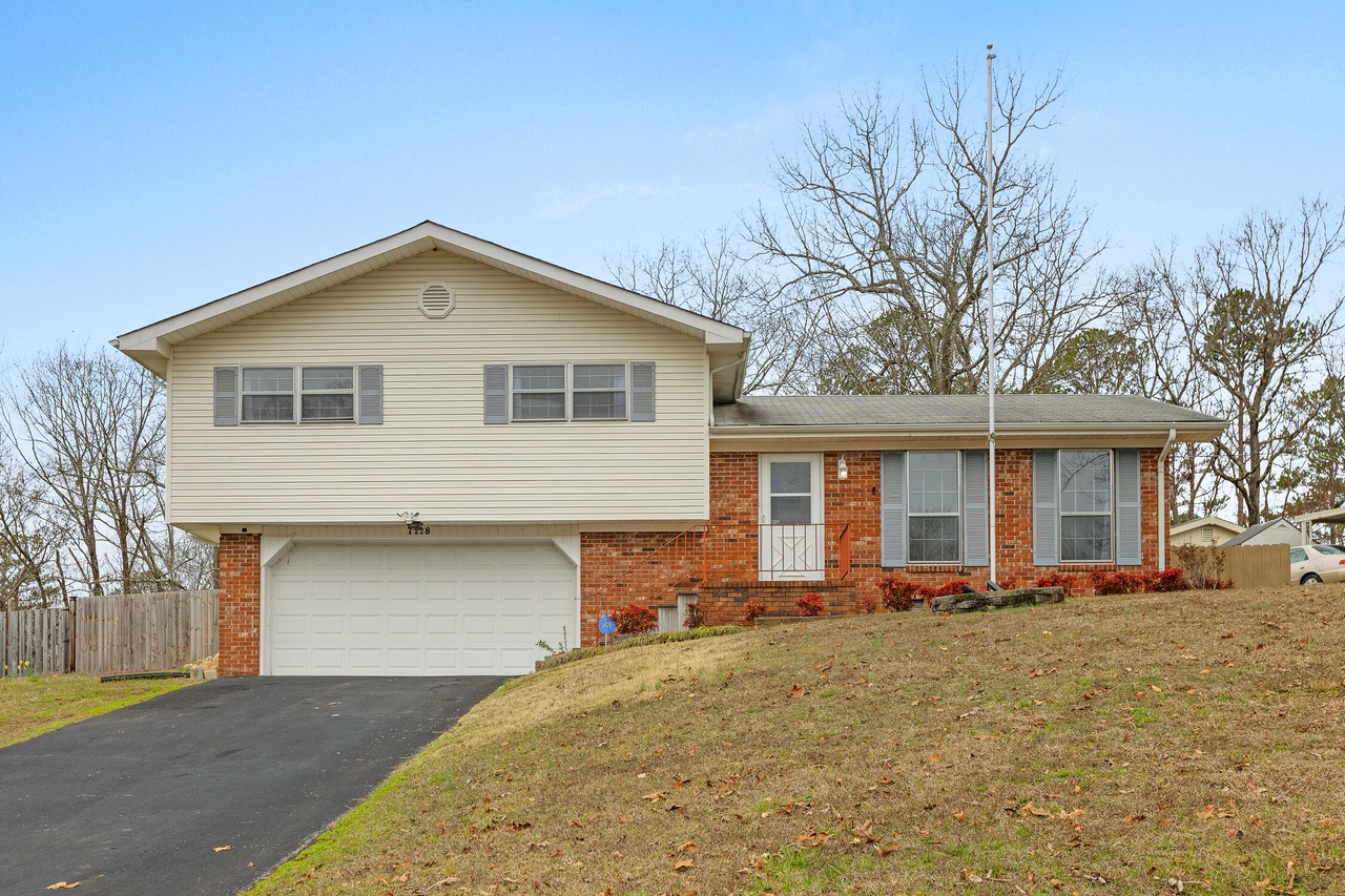 7228 Cane Hollow Rd, Hixson, TN 37343 | MLS# 1387928 | Redfin