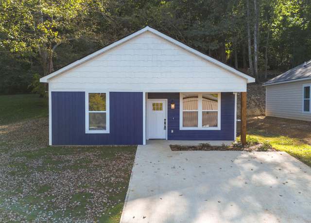 Property at 1431/1433 SW Randolph Dr, Cleveland, TN 37311, 6 beds, 4 baths