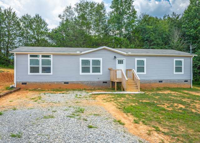 Property at 86 Agnes Ln, Pikeville, TN 37367, 3 beds, 2 baths