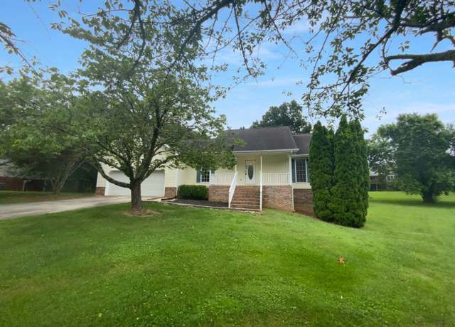 Property at 94 Stillwater Dr, Ringgold, GA 30736, 3 beds, 2 baths