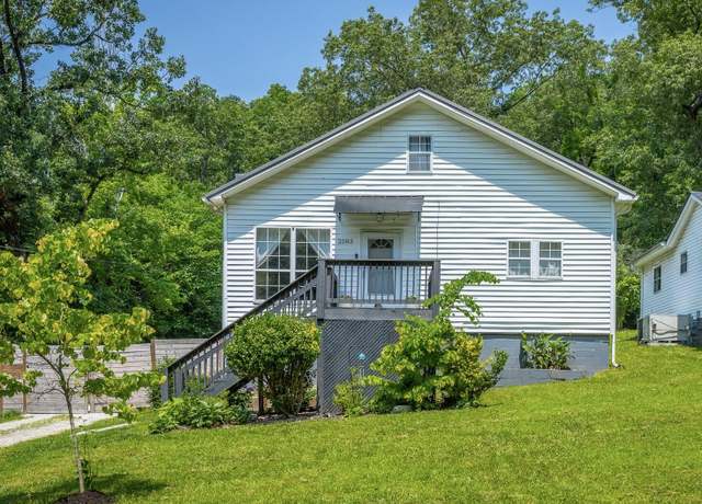 Property at 2583 Highpoint Dr, Chattanooga, TN 37415, 5 beds, 3 baths