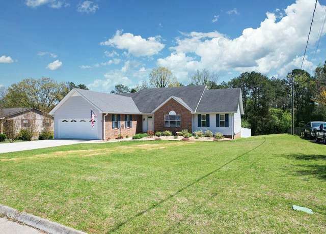 Property at 2506 Cindy St, Athens, TN 37303, 3 beds, 3 baths