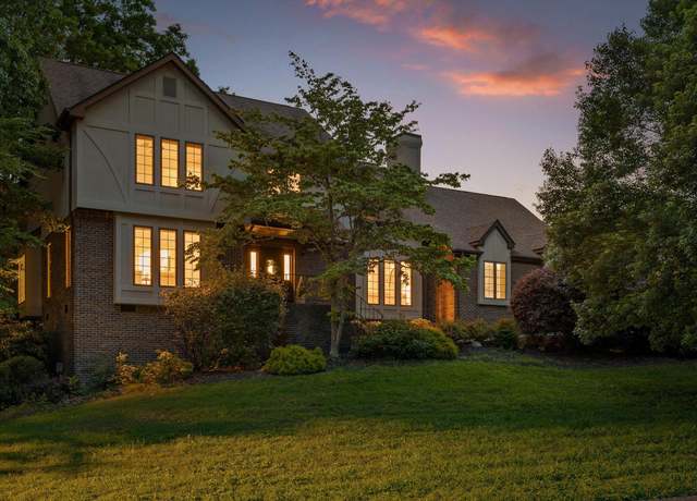 Property at 9240 Shay Cv, Ooltewah, TN 37363, 4 beds, 3.5 baths