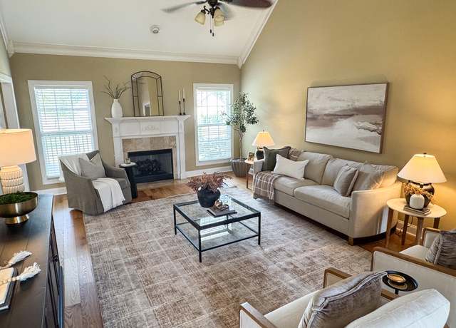 Property at 1720 NW Overdale Dr, Cleveland, TN 37312, 3 beds, 2.5 baths
