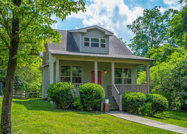 Property at 3304 Windsor Ct, Chattanooga, TN 37411, 3 beds, 2 baths