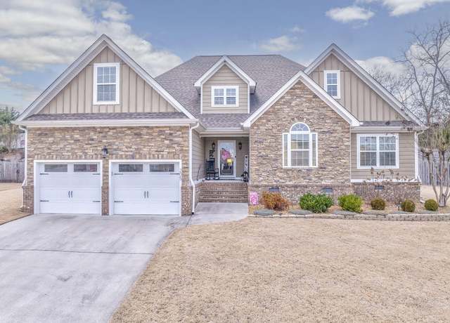 Property at 205 Live Oak Rd, Ringgold, GA 30736, 4 beds, 3 baths