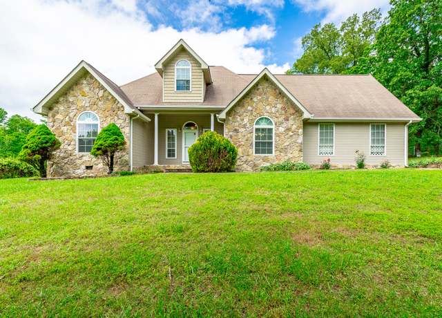 Property at 13709 Stormer Rd, Soddy Daisy, TN 37379, 3 beds, 2 baths