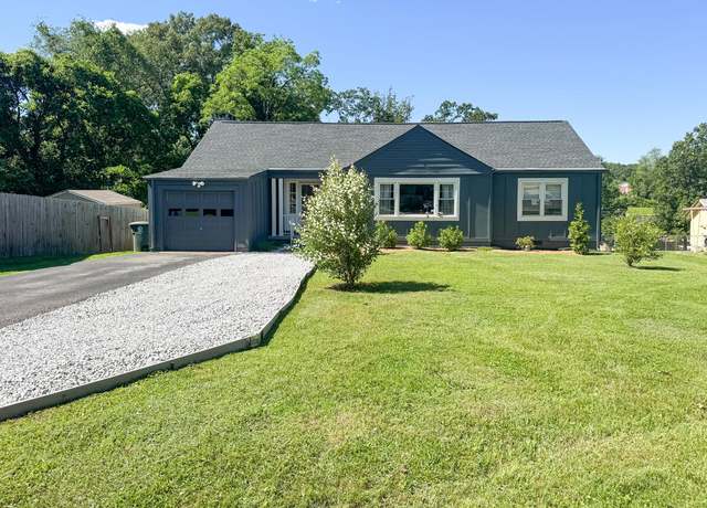 Property at 3517 Sunrise Ter, Chattanooga, TN 37412, 4 beds, 2 baths