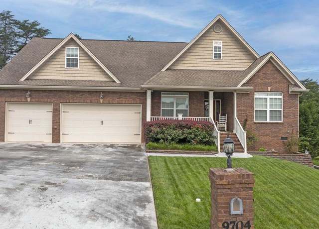 Property at 9704 Starry Way, Soddy Daisy, TN 37379, 4 beds, 4 baths