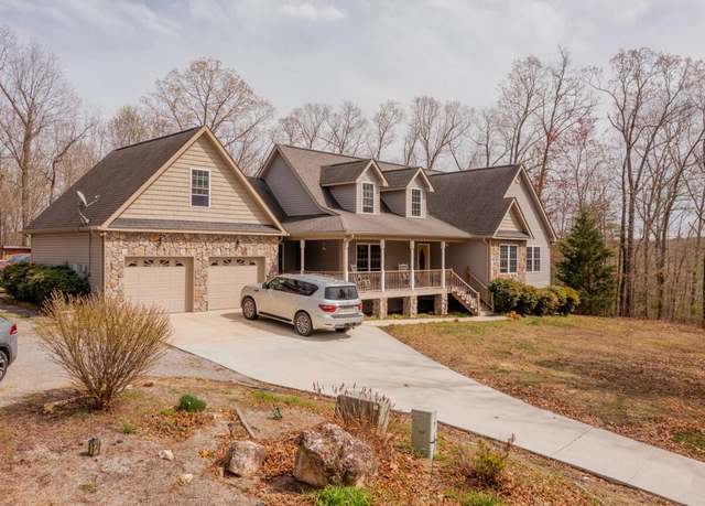 Property at 524 E Teems Rd, Ringgold, GA 30736, 6 beds, 4.5 baths