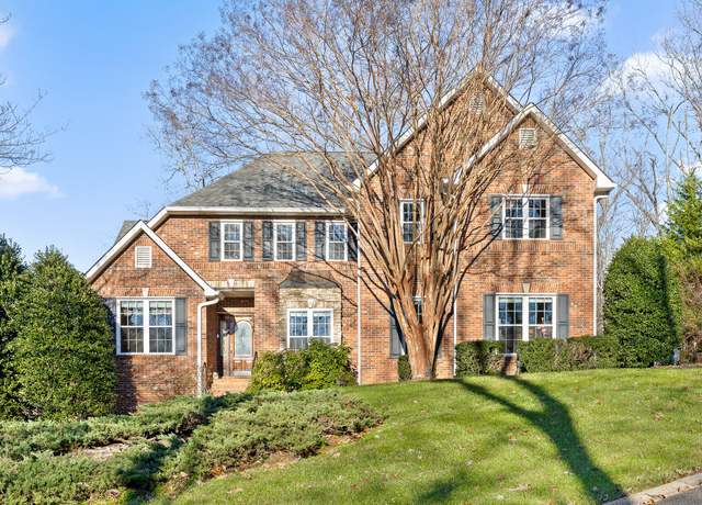 Property at 2108 Valleydale Ln, Signal Mountain, TN 37377, 4 beds, 4 baths