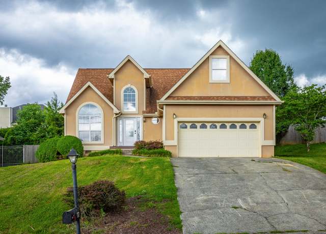 Property at 8012 Hamilton Mill Dr, Chattanooga, TN 37421, 3 beds, 2.5 baths
