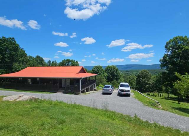 Property at 335 Fox Wood Ln, Dunlap, TN 37327, 3 beds, 2 baths