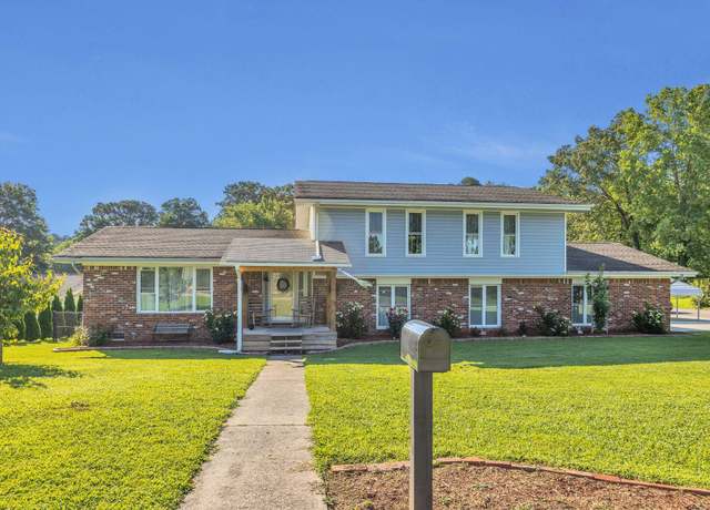 Property at 1000 Canterbury Rd, Chattanooga, TN 37421, 4 beds, 3 baths