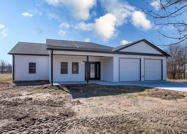 Property at 230 Frank Gass Rd, Trenton, GA 30752, 3 beds, 2 baths