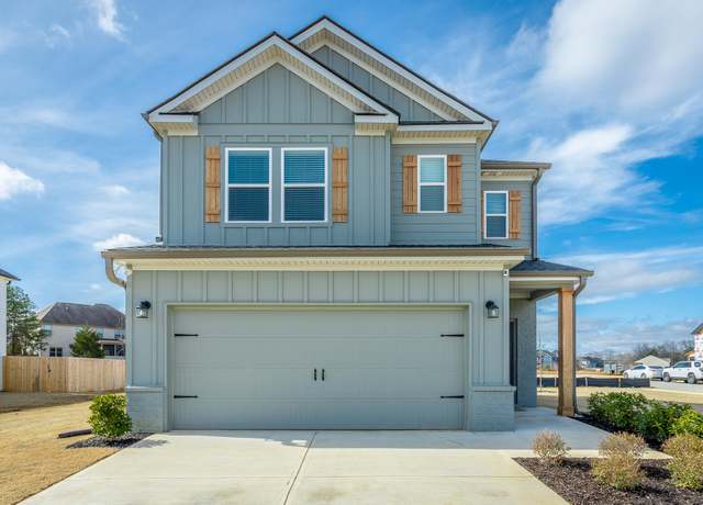 Property at 7301 Mcdaniel Ln, Ooltewah, TN 37363, 3 beds, 2.5 baths