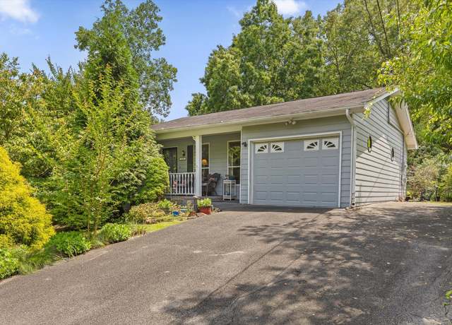 Property at 1610 Zale Dr, Cleveland, TN 37323, 3 beds, 1.5 baths