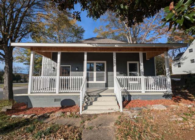 Property at 204 W Main St, Lafayette, GA 30728, 3 beds, 2 baths