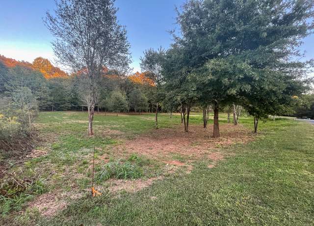 Property at 124 Riverside Dr, Benton, TN 37307