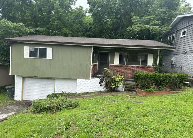Property at 3306 Idlewild Dr, Chattanooga, TN 37411, 3 beds, 1 bath