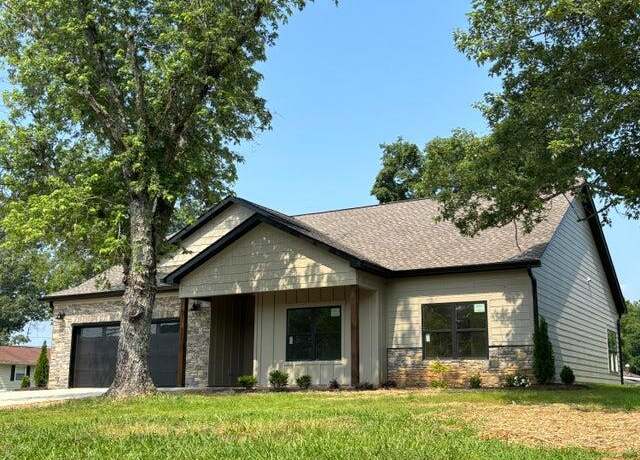 Property at 2901 Bobo Ave, Cleveland, TN 37312, 3 beds, 2.5 baths