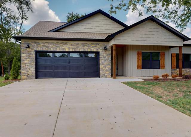 Property at 2901 Bobo Ave, Cleveland, TN 37312, 3 beds, 2.5 baths