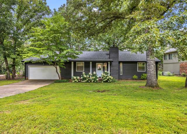 Property at 2429 Woodthrush Dr, Chattanooga, TN 37421, 3 beds, 2 baths