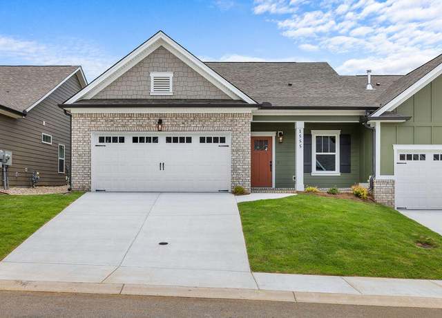 Property at 1555 Whisper Winds Ln #44, Ooltewah, TN 37363, 3 beds, 2 baths