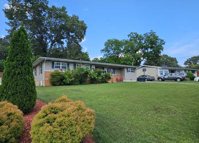 Property at 511 Marlow Dr, Hixson, TN 37343, 3 beds, 1.5 baths