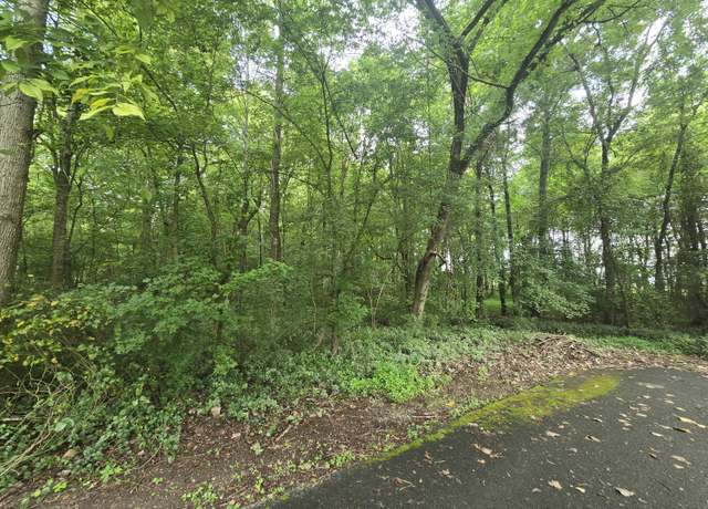 Property at 128 Hummingbird Dr NW, Cleveland, TN 37312