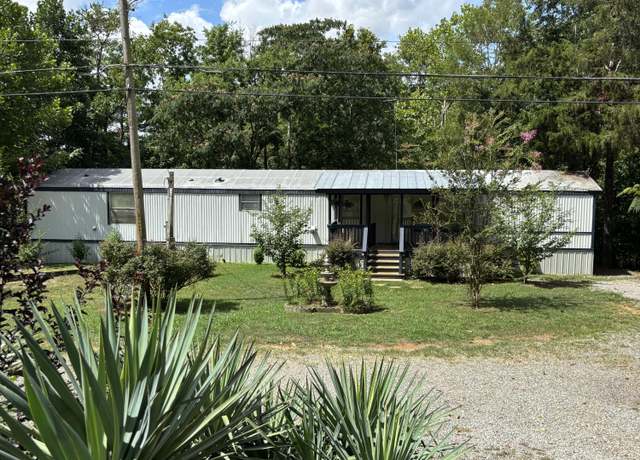 Property at 1298 Mullins Cove Rd, Whitwell, TN 37397, 3 beds, 2 baths