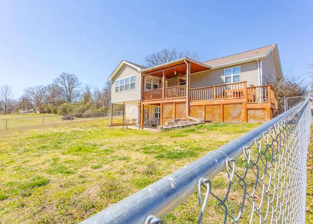 Property at 183 Akins Rd, Chickamauga, GA 30707, 3 beds, 2 baths