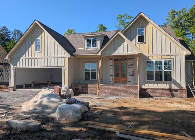 Property at 2748 Mowbray Pike, Soddy Daisy, TN 37379, 4 beds, 3.5 baths