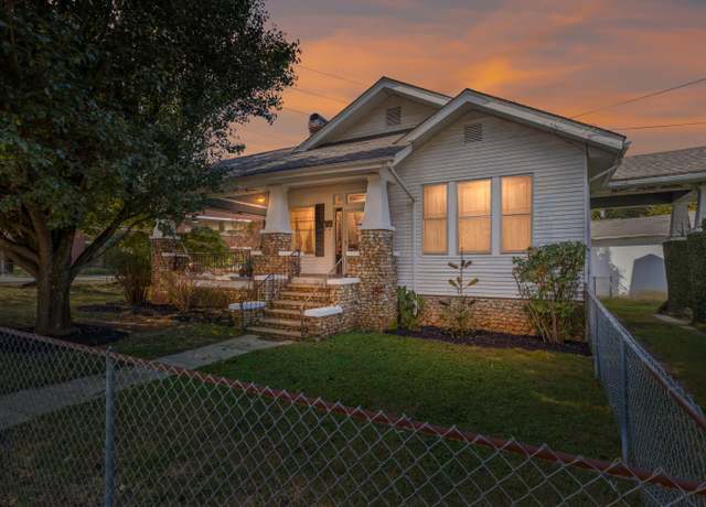 Property at 203 Tremont St, Chattanooga, TN 37405, 2 beds, 1 bath