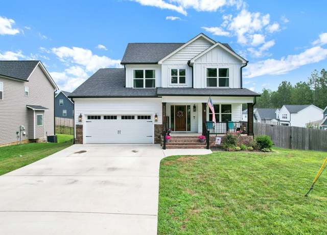 Property at 3024 22nd St NW, Cleveland, TN 37312, 4 beds, 2.5 baths