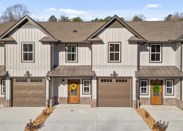 Property at 9057 Dallas Hollow Rd, Soddy Daisy, TN 37379, 3 beds, 2.5 baths