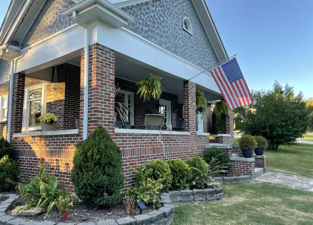 Property at 3801 Oweda Ter, Chattanooga, TN 37415, 4 beds, 2 baths